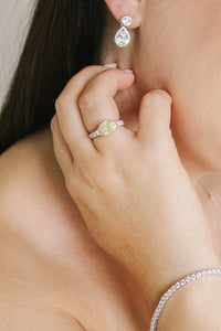 amelia earrings
