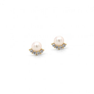 la perla stud earrings